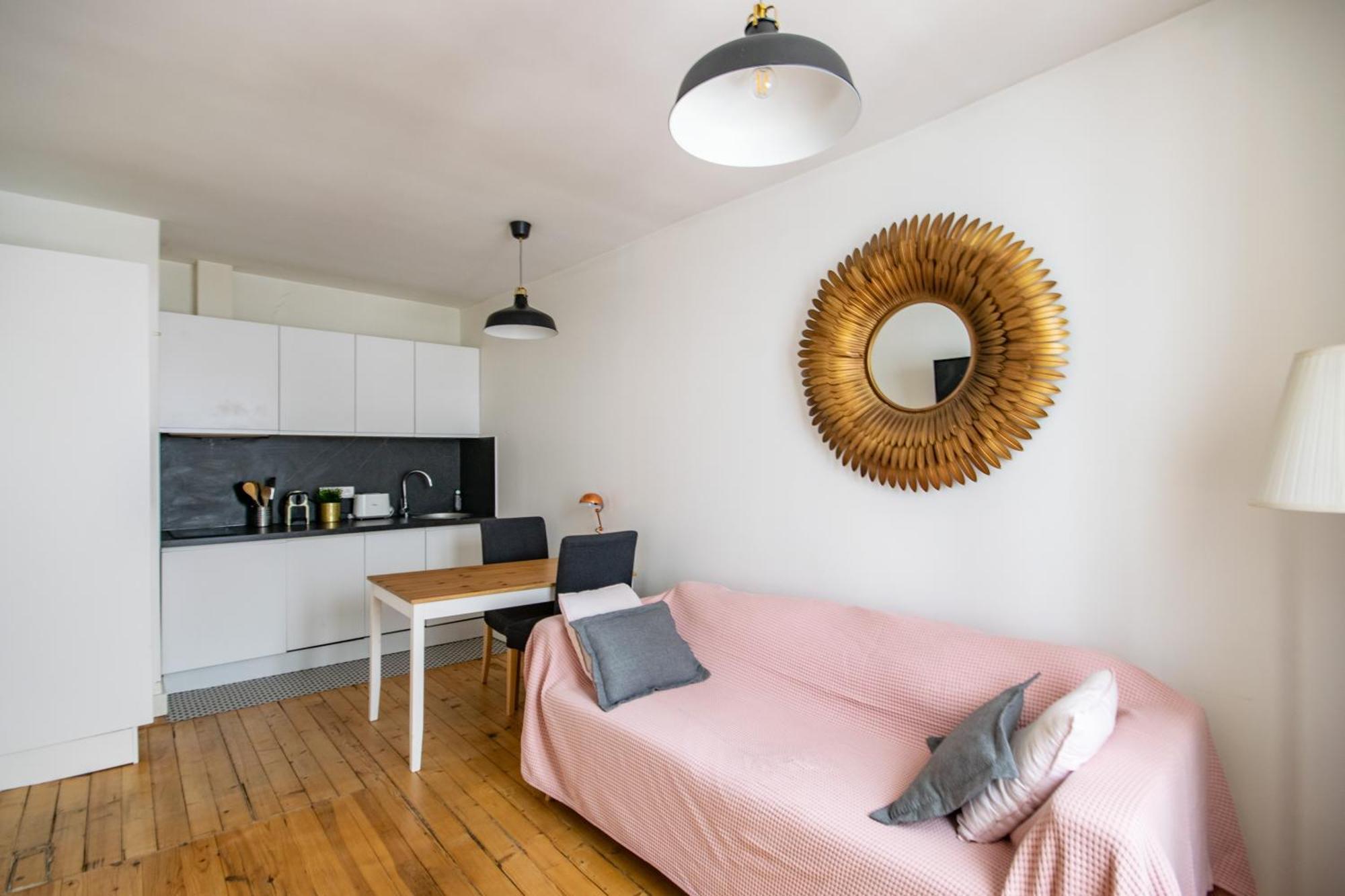Cosy Au Chateau Et Bois Metro L1 Apartment